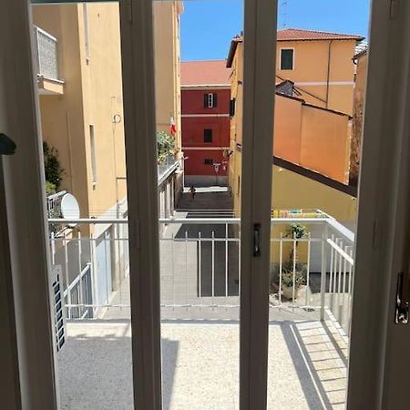 Borgo Marina Apartments 因佩里亚 外观 照片