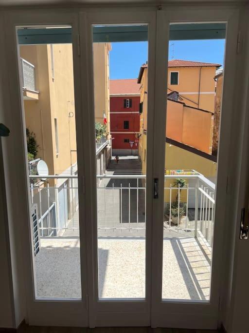 Borgo Marina Apartments 因佩里亚 外观 照片