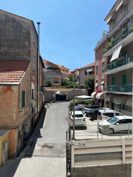 Borgo Marina Apartments 因佩里亚 外观 照片